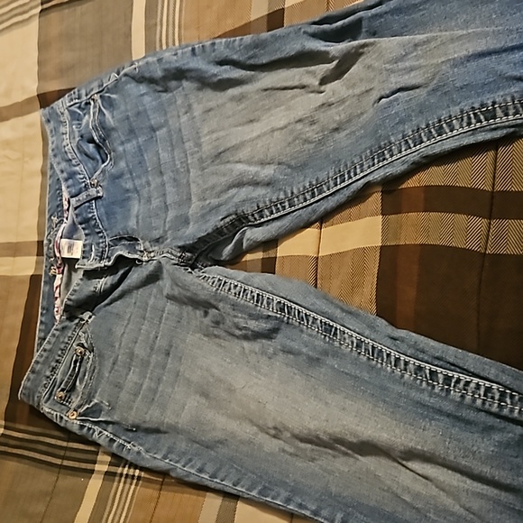 Jeans - Picture 2 of 3